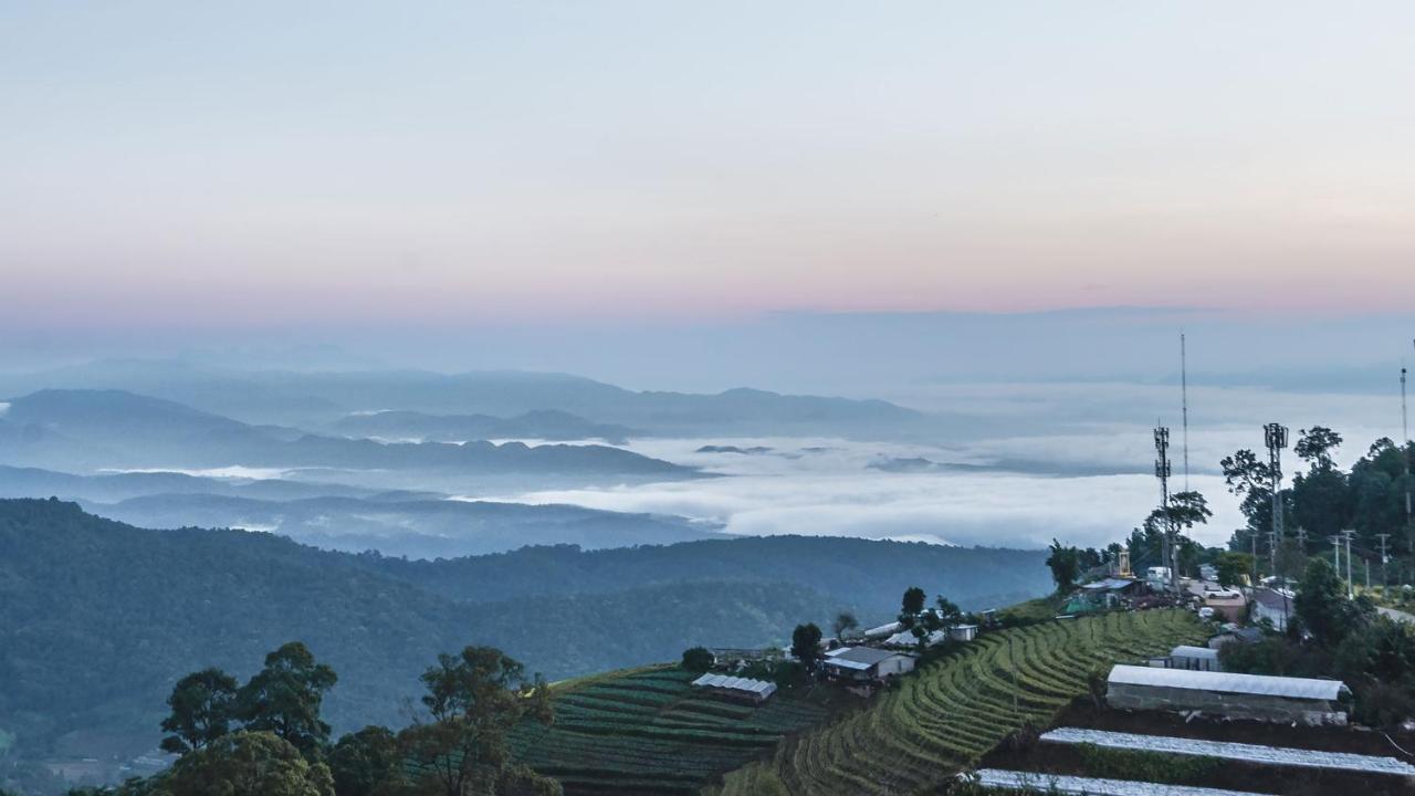 The Doi Moncham Hotel Chiang Mai Exterior photo
