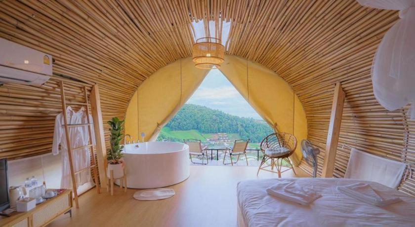 The Doi Moncham Hotel Chiang Mai Exterior photo